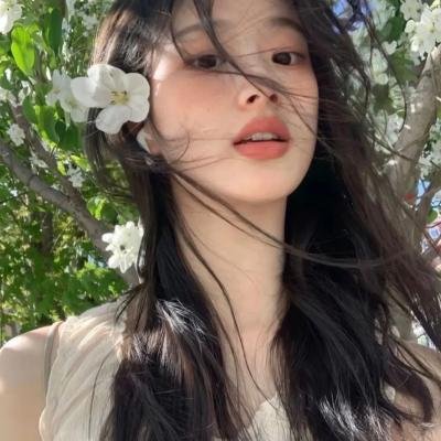 他夏天住在楼下